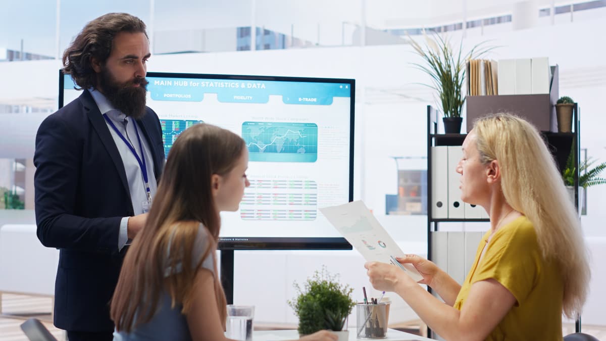 Strategic AI tools consultation and business analysis session
